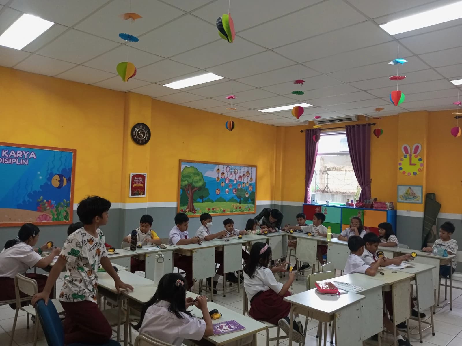 Les Robotik Depok (Saung Robot Indonesia)