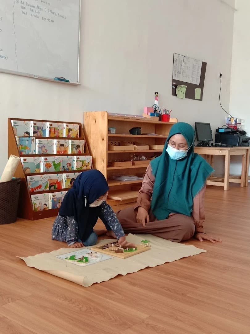 Salih Saliha Montessori Islamic School