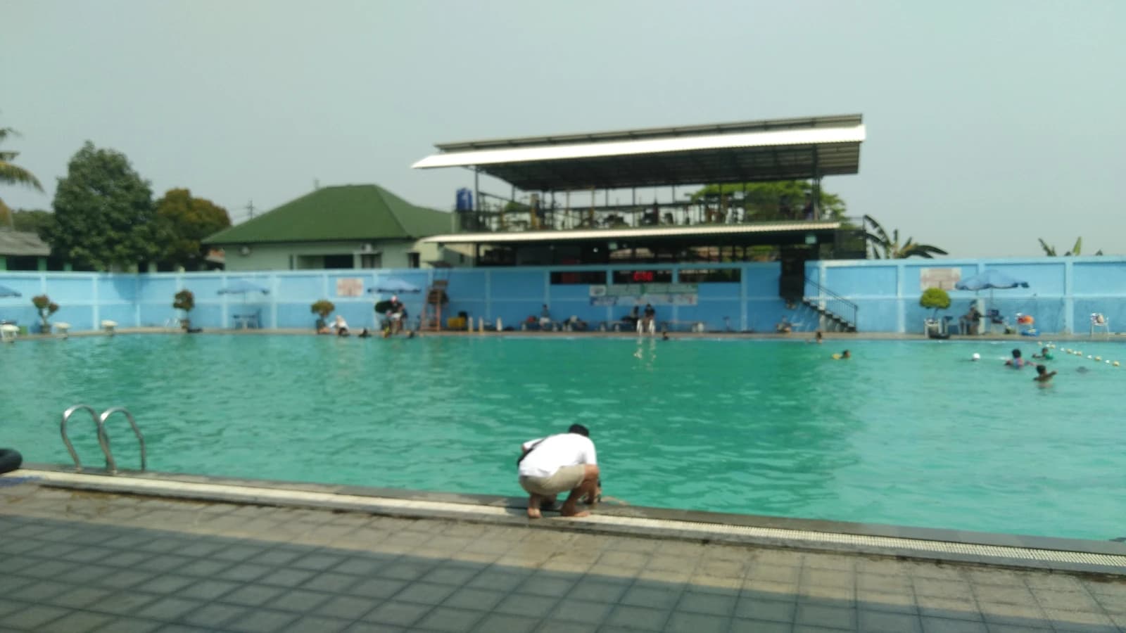 Les Renang Nemo Swimming School